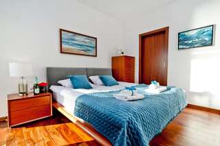 Апартаменты BlueApart Apartamenty Jurata Юрата Two-Bedroom Apartment with Sea View - ul. Mestwina 54 / Selena 5-4